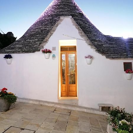 Trullo Dell'Angolo Villa Alberobello Luaran gambar